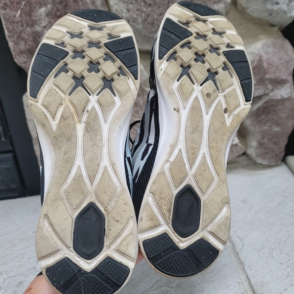 Nike women's running shoes size 9.5 black & white training - Picture 5 of 7